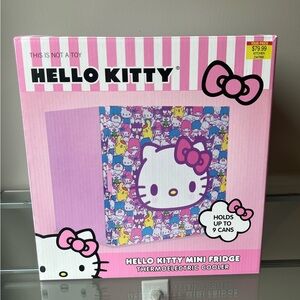 Hello Kitty Thermoelectric Cooler - Pink and White
